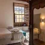 La Casa De La Camelia Hotel