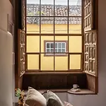 ホテル La Casa De La Camelia *