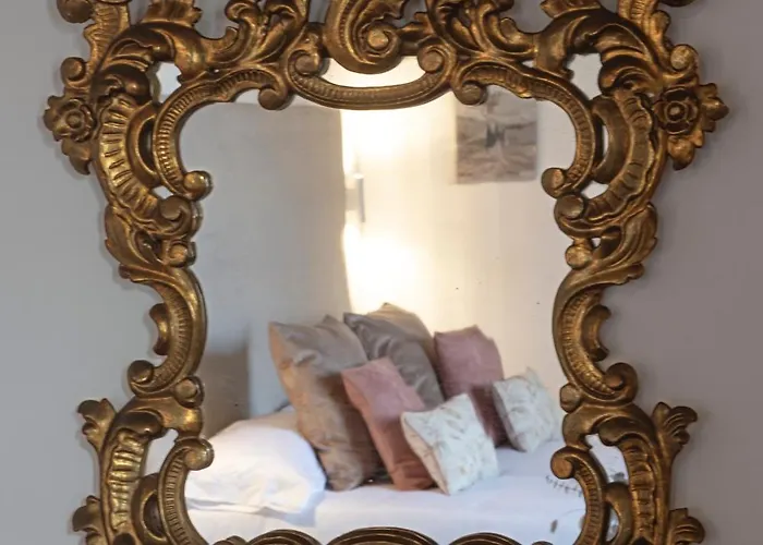 La Casa De La Camelia