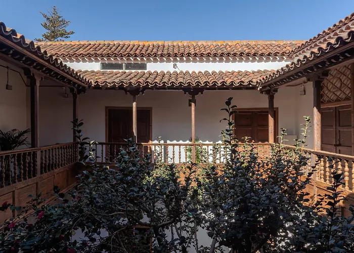 Hotell La Casa De La Camelia La Laguna (Tenerife)