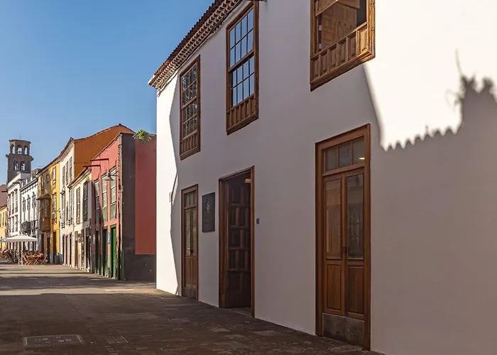 Hotell La Casa De La Camelia La Laguna (Tenerife)