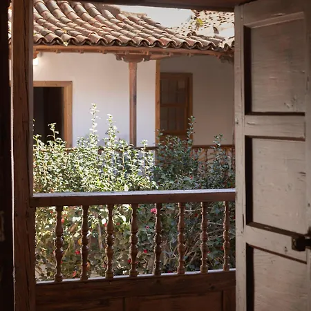 La Casa De La Camelia מלון *