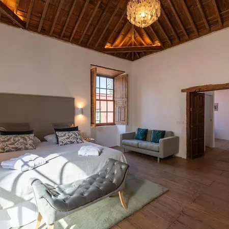 La Casa De La Camelia