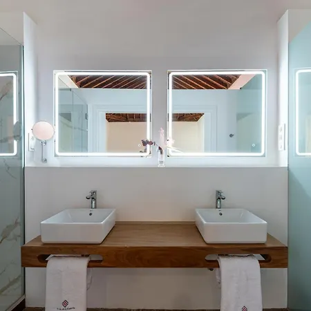 فندق La Casa De La Camelia *