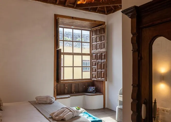 La Casa De La Camelia *