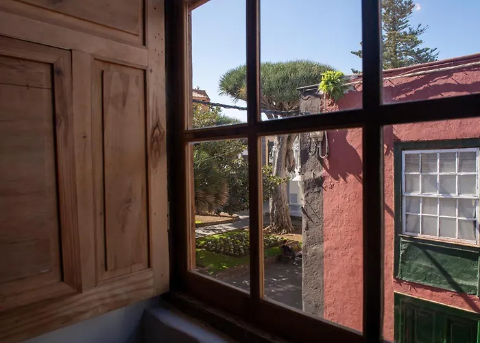 La Casa De La Camelia Hotel