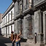La Casa De La Camelia La Laguna (Tenerife)